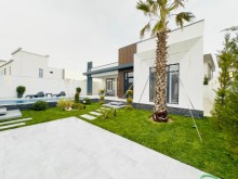 Şüvəlan qəsəbəsində bağ evi satılır. Ümumi sahəsi 170 m², -2