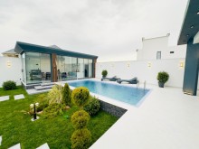 Şüvəlan qəsəbəsində bağ evi satılır. Ümumi sahəsi 170 m², -3