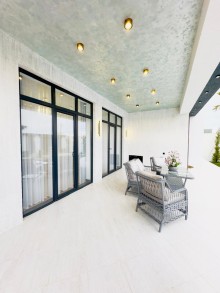 Şüvəlan qəsəbəsində bağ evi satılır. Ümumi sahəsi 170 m², -5