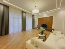 Şüvəlan qəsəbəsində bağ evi satılır. Ümumi sahəsi 170 m², -9