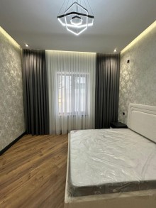 Şüvəlan qəsəbəsində bağ evi satılır. Ümumi sahəsi 170 m², -12
