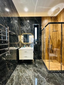 Şüvəlan qəsəbəsində bağ evi satılır. Ümumi sahəsi 170 m², -20