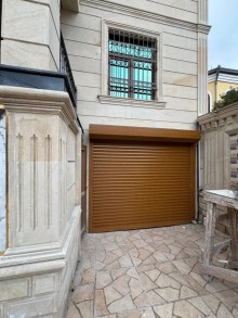 Bakıxanovda Asan Xidmət yaxınlığında yeni həyət evi satılır, -3