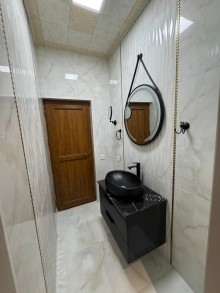 Bakıxanovda Asan Xidmət yaxınlığında yeni həyət evi satılır, -19