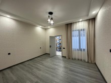 Şüvəlanda 4 otaqlı modern ev satılır. Mini villa, -12