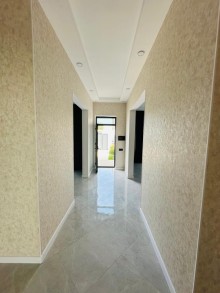 Mərdəkan  Qala yolunda Araz supermarket yaxınlığında yeni ev satılır, -13