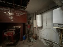 Şüvəlan qəsəbəsində elit məhəllədə, 24 sot torpaq sahəsində inşa edilmiş 2 mərtəbəli villa satılır, -4