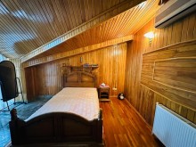 Şüvəlan qəsəbəsində elit məhəllədə, 24 sot torpaq sahəsində inşa edilmiş 2 mərtəbəli villa satılır, -8