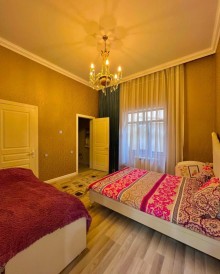 Mərdəkan  bağ evi satılır — 380.000 AZN. "Vətən" restoranı ilə üzbəüz, -8