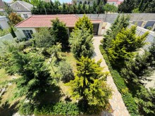 Mərdəkan  körpüsünə yaxın 5 sotda 4 otaqlı əşyalı ev satılır, -2