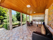 Mərdəkan  körpüsünə yaxın 5 sotda 4 otaqlı əşyalı ev satılır, -4