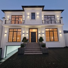 Badamdarda 3 mərtəbəli elit villa satılır, -7