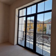 Badamdarda 3 mərtəbəli elit villa satılır, -15