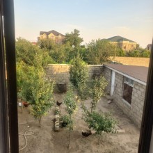 Buzovnada bağ evi və daimi yaşamaq üçün münasib ev satılır, -2