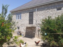 Buzovnada bağ evi və daimi yaşamaq üçün münasib ev satılır, -5