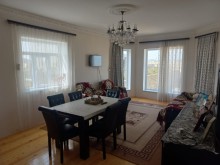 Buzovnada bağ evi və daimi yaşamaq üçün münasib ev satılır, -11