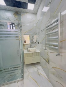 Bakının Şüvəlan qəsəbəsində Həyət evi satılır, -19