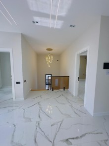 Şüvəlan qəsəbəsində 2 mərtəbəli villa satılır, -9