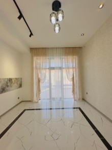 Şüvəlanda ziyarətgah yaxınlığında hovuzlu ev satılır, -6