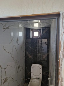 Mərdəkan qəsəbəsində, villaların yerləşdiyi məhəllədə, -7