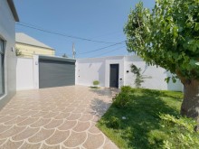 Şüvəlanda daha bir "sensasiya" Həyətində ağac olan yeni ev satılır !, -4