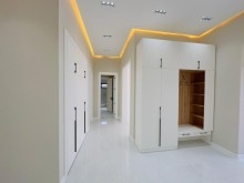 Şüvəlanda daha bir "sensasiya" Həyətində ağac olan yeni ev satılır !, -10