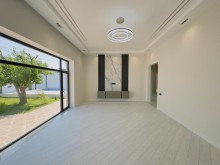 Şüvəlanda daha bir "sensasiya" Həyətində ağac olan yeni ev satılır !, -15