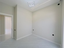 Şüvəlanda daha bir "sensasiya" Həyətində ağac olan yeni ev satılır !, -16