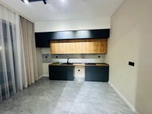 Продаётся Дача в Баку с 4 комнатами, -15