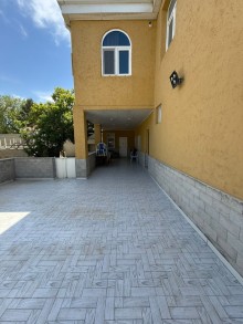 Novxanıda 2 mərtəbəli, 5 otaqlı bağ evi satılır, -4