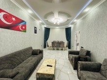 Şüvəlanda hovuzlu 2 mərtəbəli ev satılır, -9