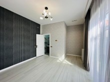 Mərdəkanda hovuzlu evlərin satışı. 1 mərtəbəli 4 otaqlı ev 140 m2, -10