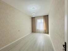 Mərdəkanda hovuzlu evlərin satışı. 1 mərtəbəli 4 otaqlı ev 140 m2, -17