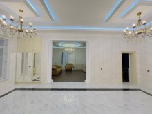 Şüvəlan qəsəbəsində hovuzlu villa satılır, -10