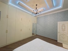 Şüvəlan qəsəbəsində hovuzlu villa satılır, -16