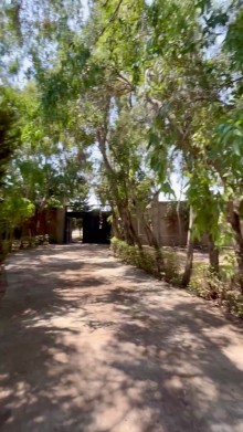 Şüvəlan Qala yolunda yolunda çoxotaqlı ev satılır, -11