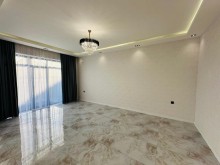 Şüvəlan qəsəbəsində ziyarətgah yaxınlığında yeni tikilmiş 1 mərtəbəli ev satılır, -12