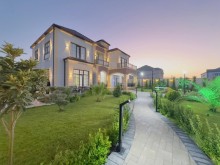 Şüvəlan villa evlər massivində şəxsi yaşayış üçün villa satılır, -2