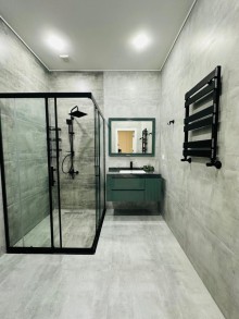 Bakının fərdi evlər massivində, Şüvəlan qəsəbəsində yeni villa satılır, -18