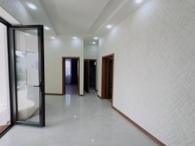 Bakı bağları Şüvəlan qəsəbəsində hovuzlu ev satılır, -8