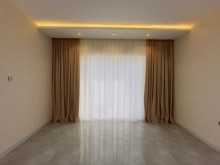 Bakıda fərdi həyət evləri massivi sayılan Şüvəlan qəsəbəsində modern ev satılır, -16