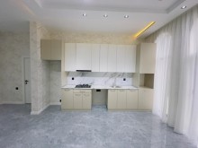 Mərdəkanda yeni 1 mərtəbəli ev satılır. 3 sot torpaq sahəsi, -17