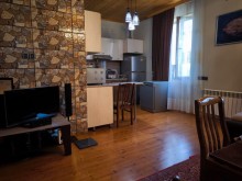 Goradil çimərliyinə yaxın meyvəli bağ evi satılır, -9