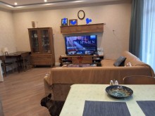 Grand Hayat yaşayış kompleksi Yeni Tikili Elmlər Akademiyası, -4