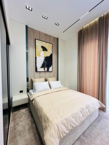 Şüvəlan villa satışı – hovuzlu və geniş həyətli ev, -14