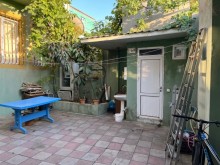 Qaraçuxur qəsəbəsində həyət evi satılır, -2