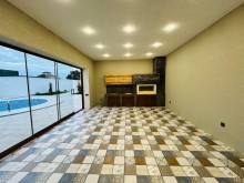 Mərdəkan qesebesinde Bravo yolunda villa satılır, -11