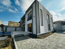 Mərdəkanda 2 mərtəbəli ev satılır Nəlbəki restoranı tərəfdə, -2