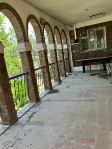 Pirşağının mərkəzində Satılır Həyət evi, -7