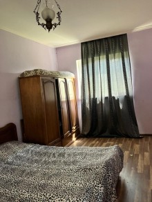 Pirşağının mərkəzində Satılır Həyət evi, -13